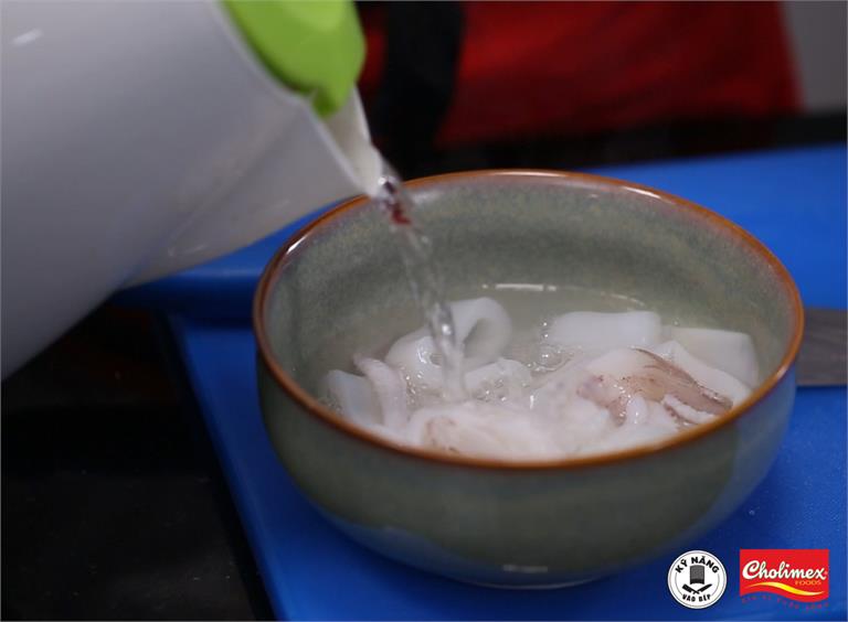 Cách làm Mực chiên xù giòn ngon