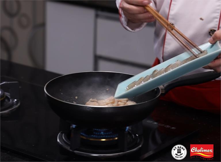 Cách làm Tôm rim thịt ngon