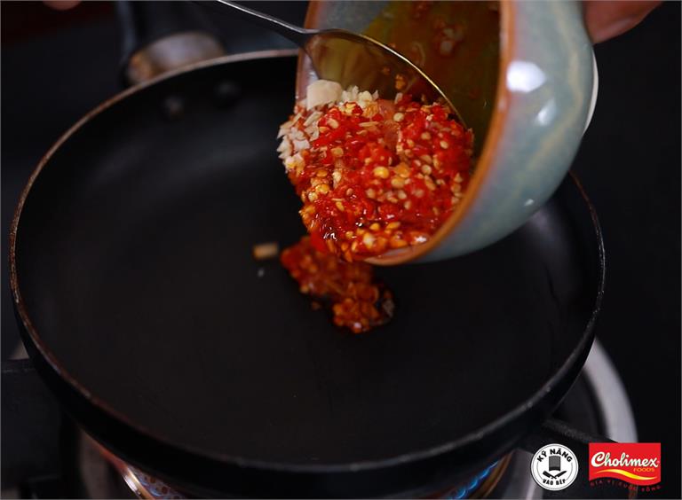 Cách làm Cá chim nướng muối ớt ngon cho bữa tiệc