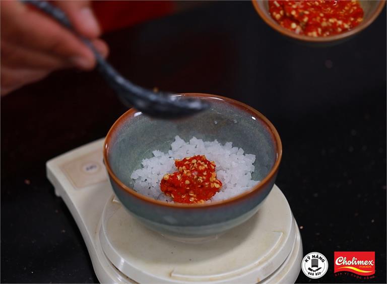 Cách làm Cá chim nướng muối ớt ngon cho bữa tiệc