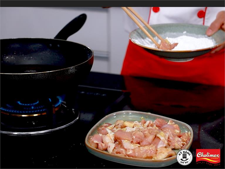 CÁCH LÀM GÀ RANG MUỐI NGON