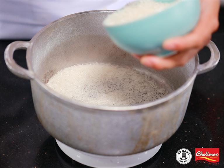 CÁCH LÀM THỊT KHO MẮM RUỐC VÀ CƠM CHÁY RẤT NGON
