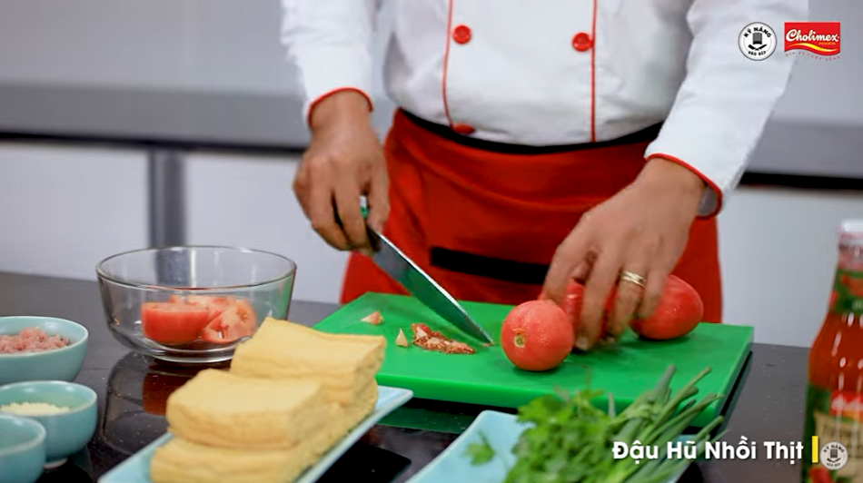 Cách làm món Đậu hũ nhồi thịt sốt cà chua ngon đơn giản
